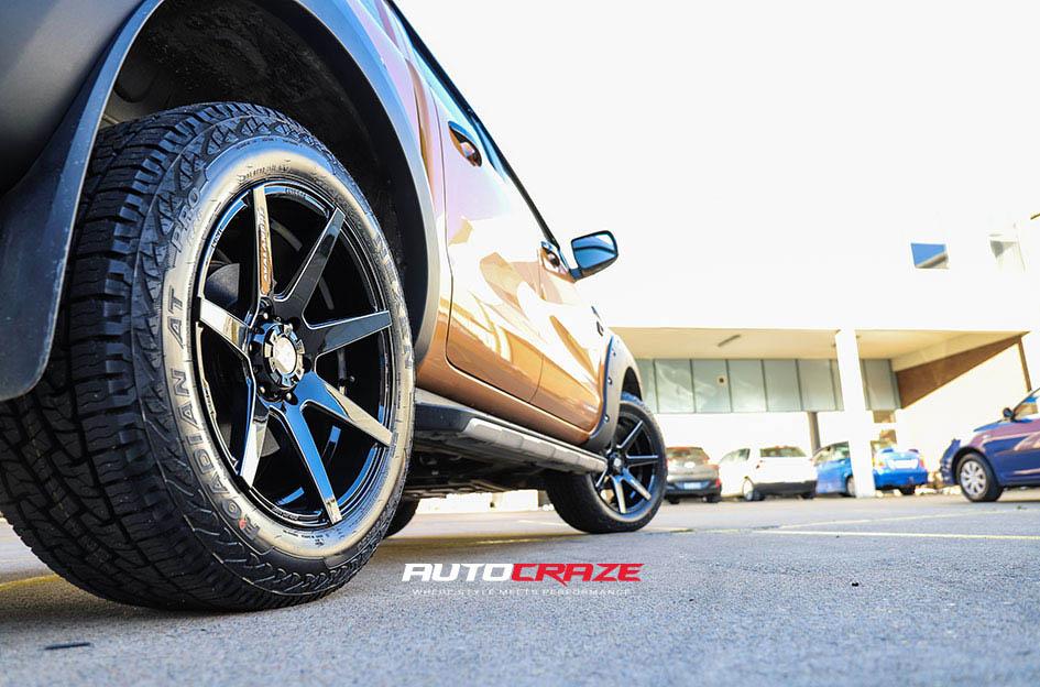 FORD RANGER AVALANCHE GLOSS BLACK MILLED ACCENTS